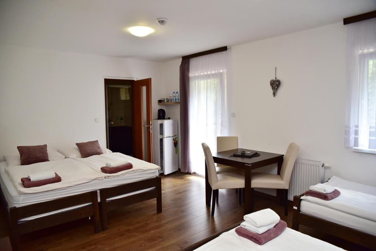 Pension U Krbu Mikulov v Krusnych Horach Dış mekan fotoğraf