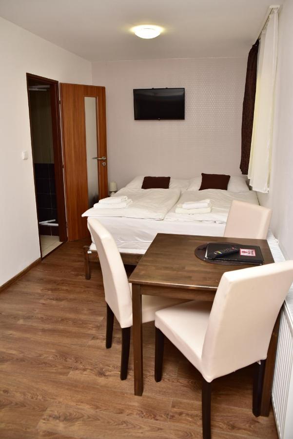 Pension U Krbu Mikulov v Krusnych Horach Dış mekan fotoğraf