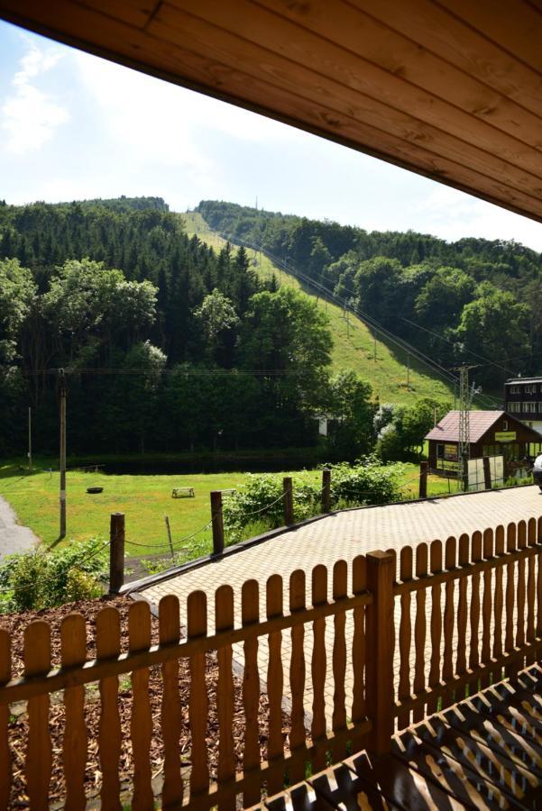 Pension U Krbu Mikulov v Krusnych Horach Dış mekan fotoğraf